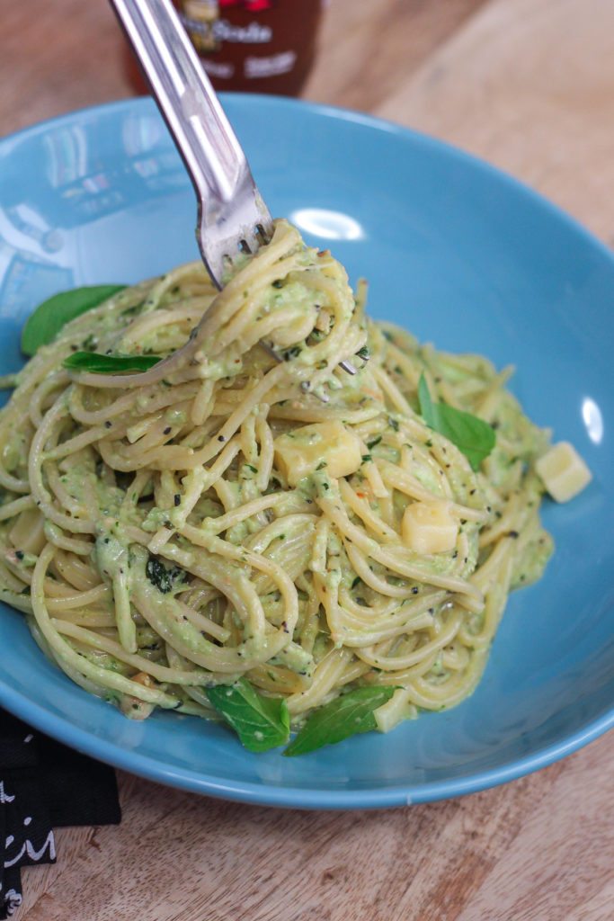 Creamy Pesto Spaghetti