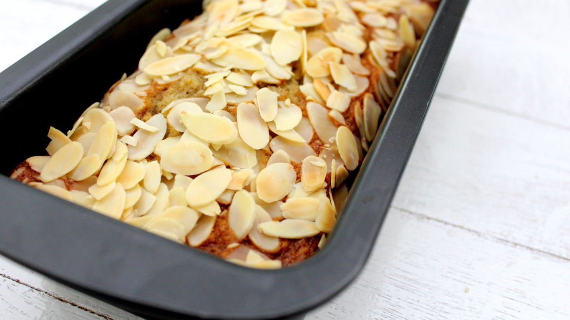 Banana--Almond-Bread