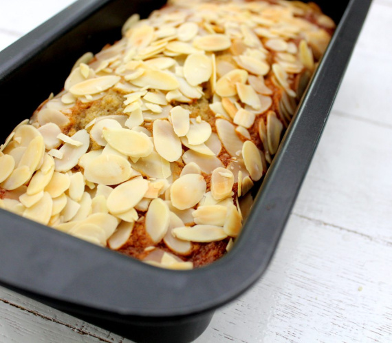 Banana--Almond-Bread