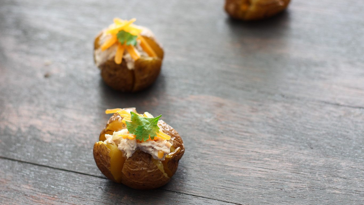 Baked Baby Potatoes with Creamy Tuna Filling
