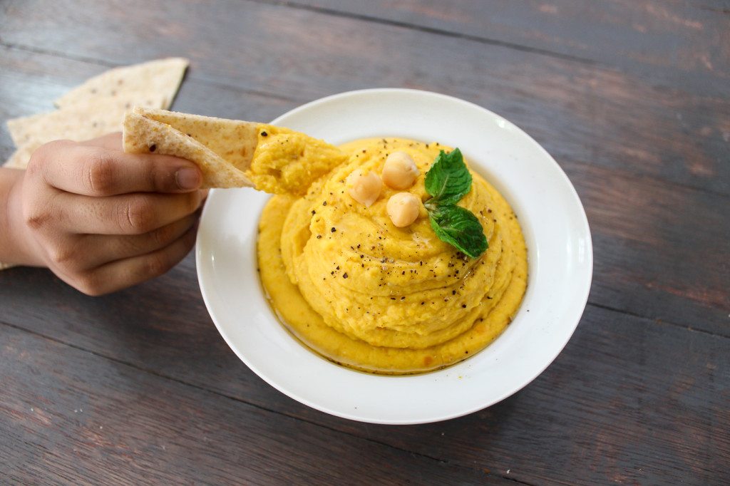 Roasted Garlic and Pumpkin Hummus