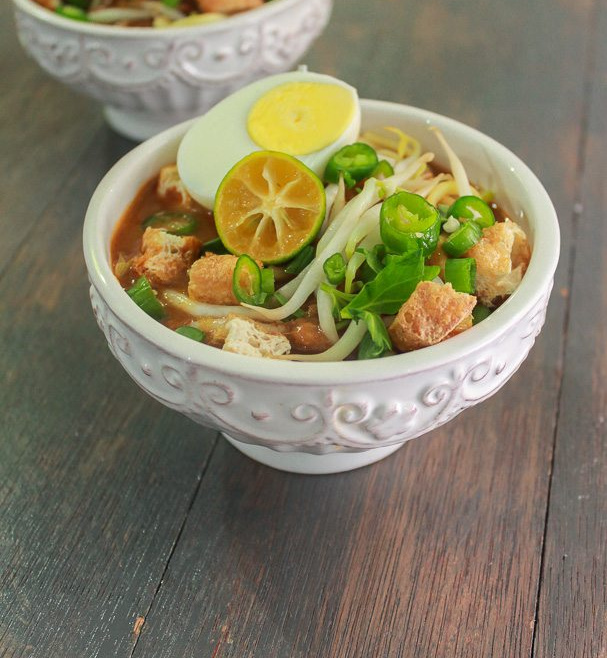 Mee Rebus – Noodles in Sweet Potato Gravy