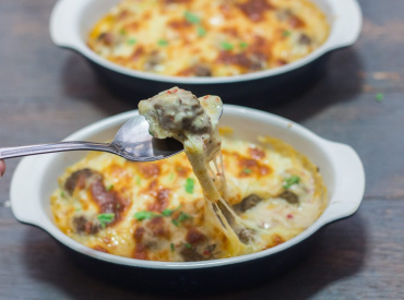 Baked Meatballs in Creamy Sauce