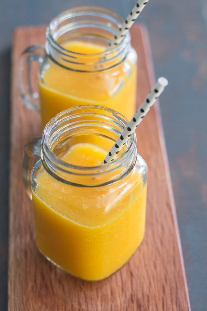 Vegan mango and orange smoothie