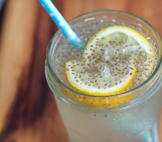 Easy Chia Lemonade
