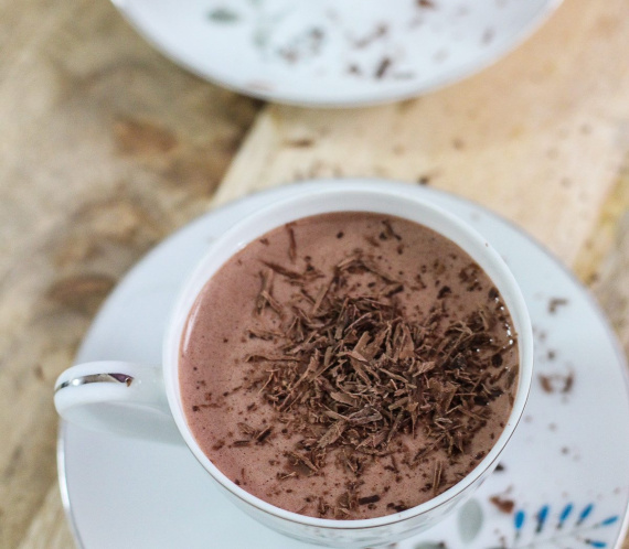 Chocolate Overnight Oatmeal Smoothie