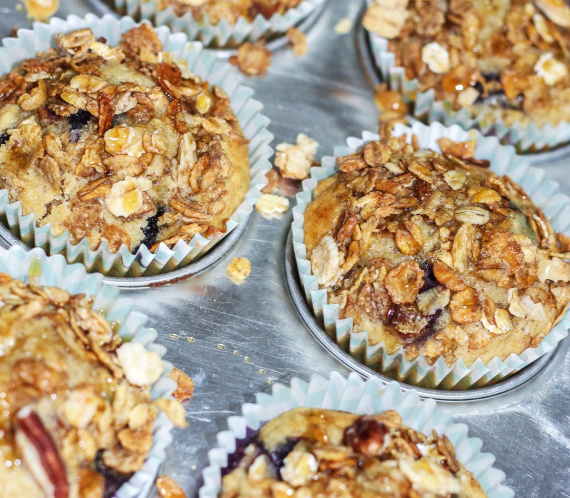 Blueberry Oatmeal Muffins with Granola Topping