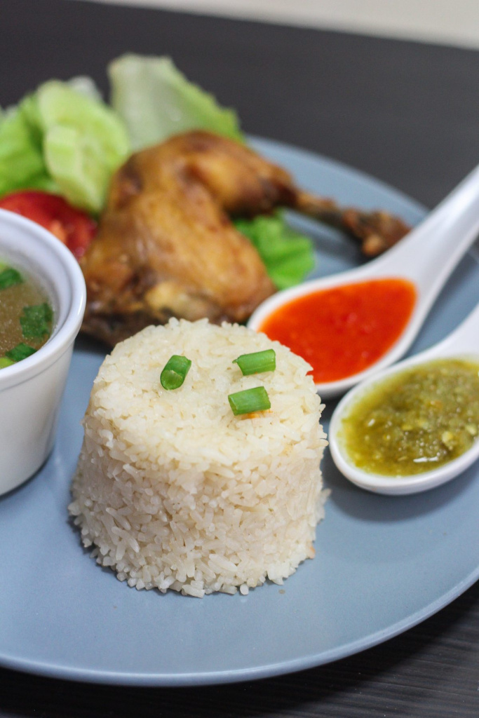 Chicken Rice Recipe - Mayakitchenette