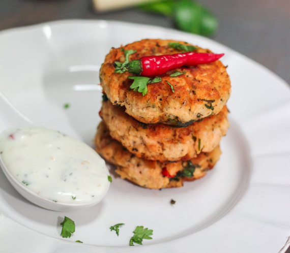 Thai Salmon Cakes and Corn Salad