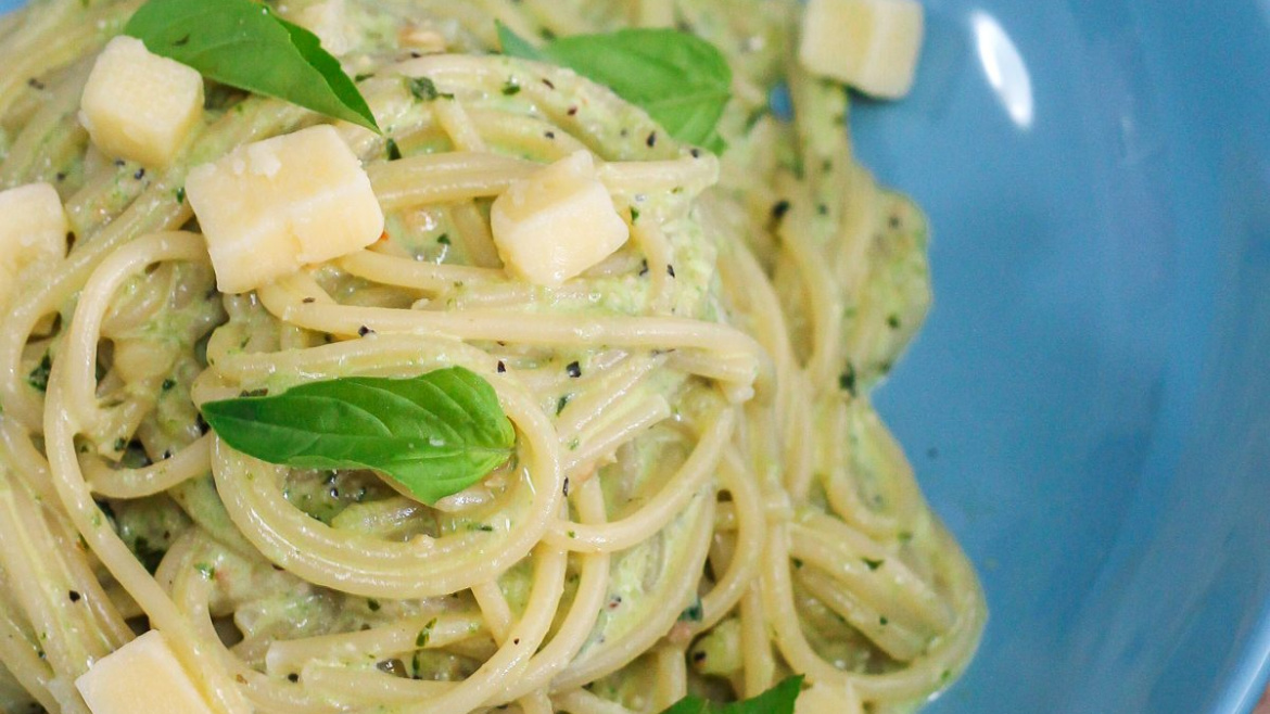 Creamy Pesto Spaghetti