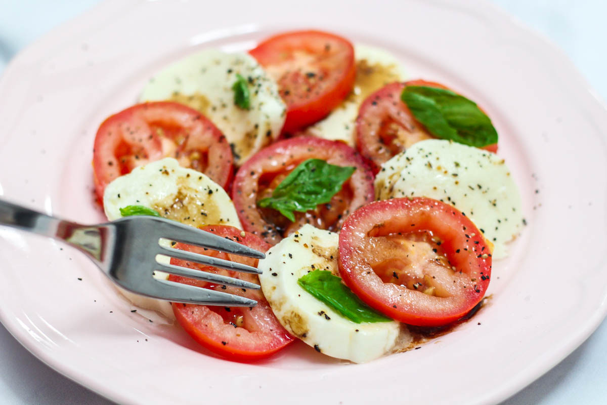 Insalata Caprese Recipe Maya Kitchenette