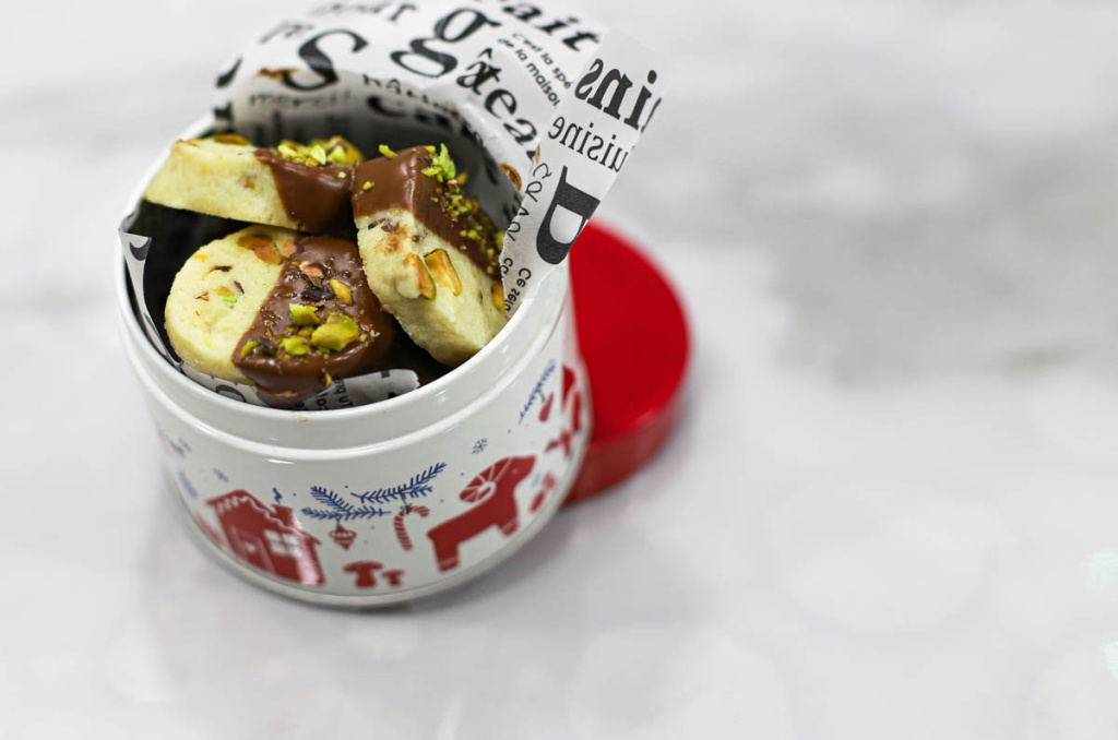 Chocolate Pistachio Cookies