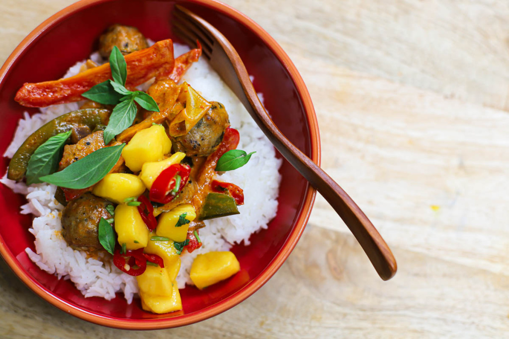 Thai Red Curry Chicken Meatballs 