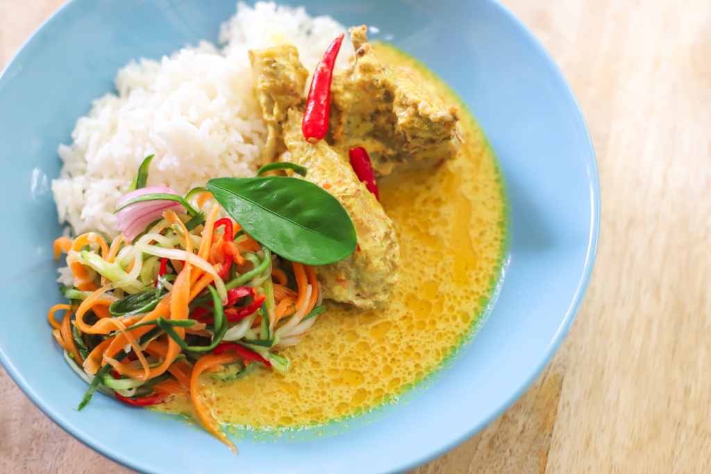 Ayam Masak Lemak Cili Padi recipe