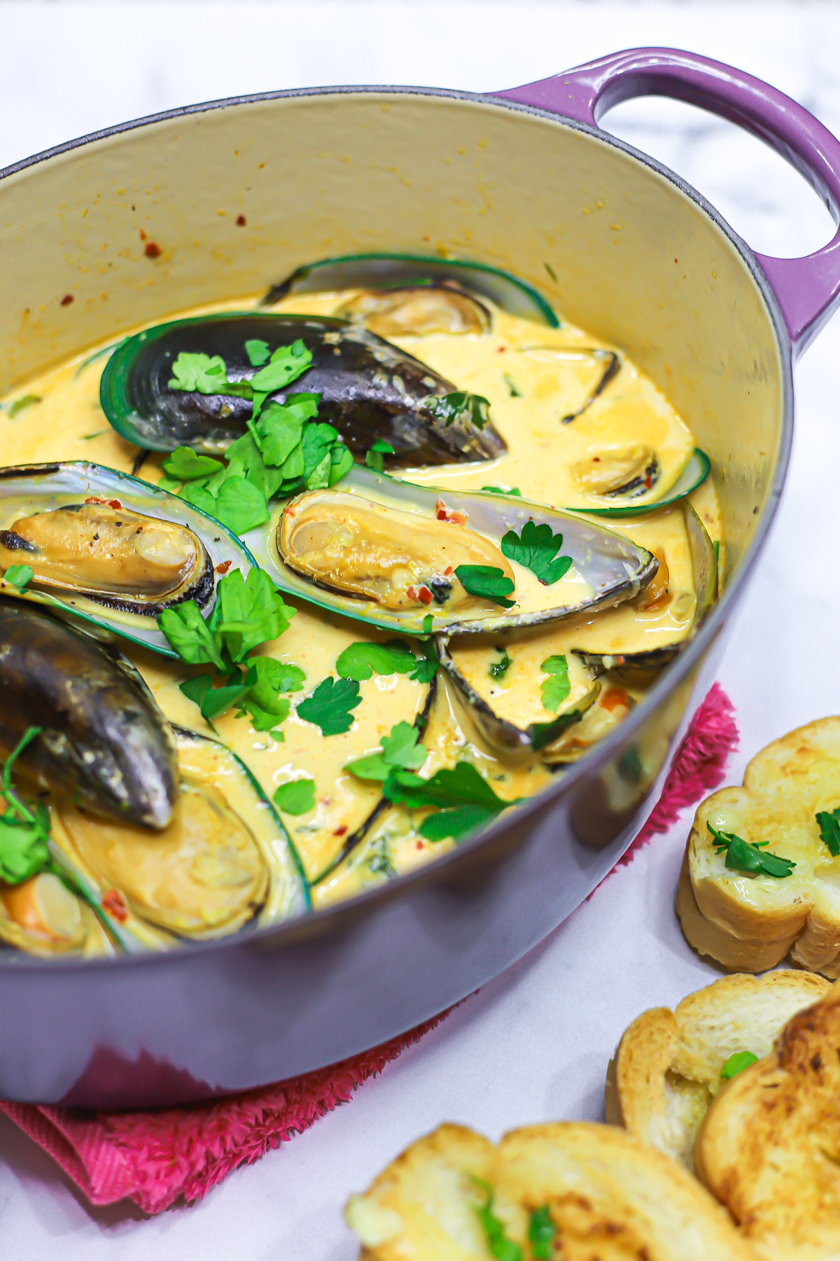 Mussels In Lemon Garlic Butter Sauce