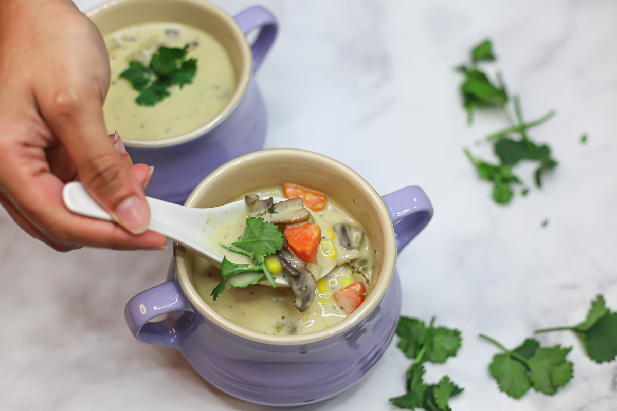 Delicious Creamy Chicken Soup