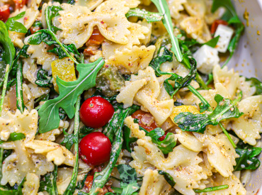 Easy Farfalle Veggie Pasta