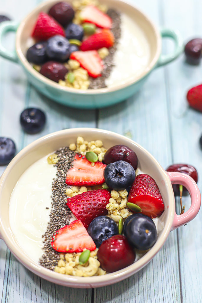 Greek Yogurt Breakfast Bowl